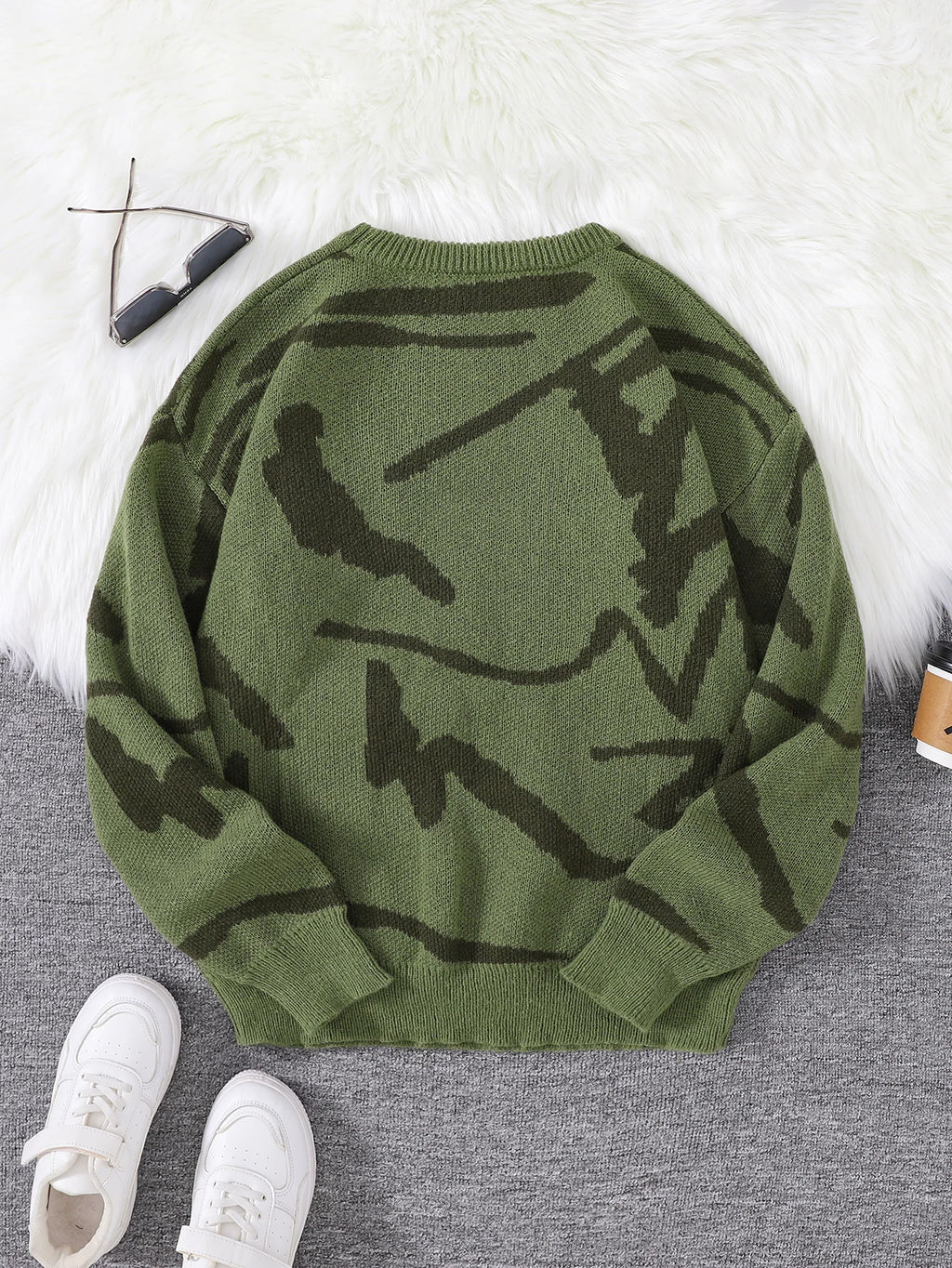Nouveau populaire printemps automne Graffiti Jacquard motif pull pull décontracté col rond contraste couleur tricoté hommes pull